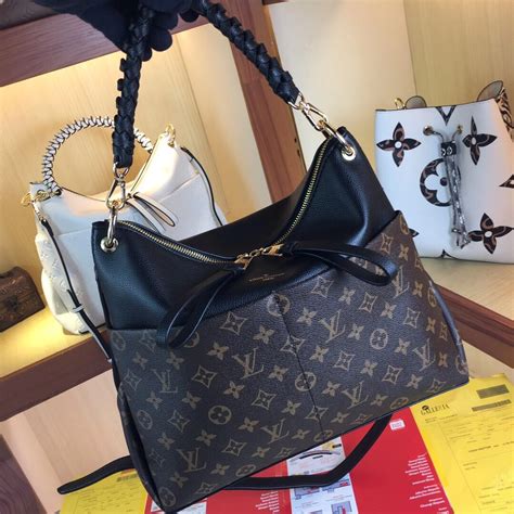 top donna louis vuitton|Women's Designer Bags & Purses .